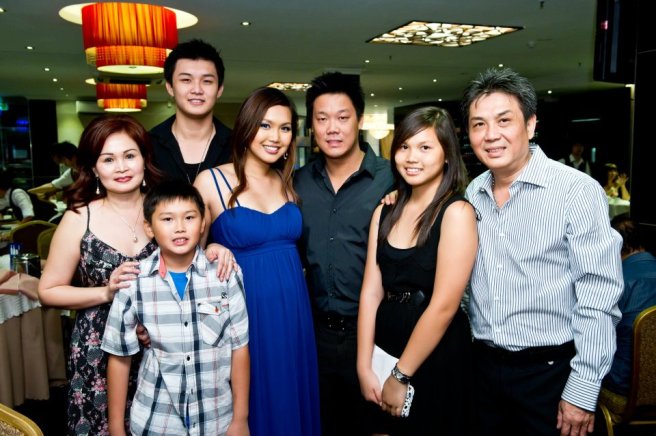 425174_10150596250820847_1212426526_n