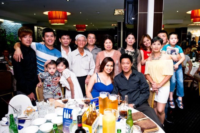 427533_10150596248245847_794613600_n